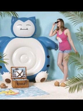 Pokémon Summer Days Pool Float: Snorlax (441 lb weight limit)